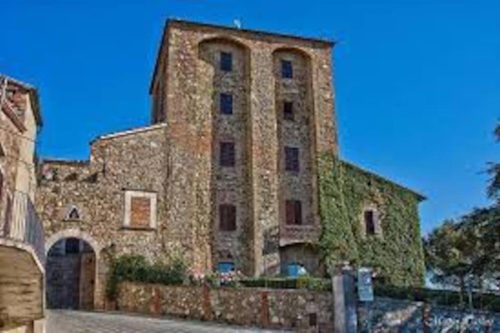 Villa Marta Contignano Екстериор снимка