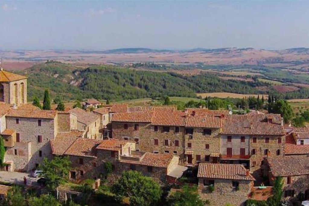 Villa Marta Contignano Екстериор снимка