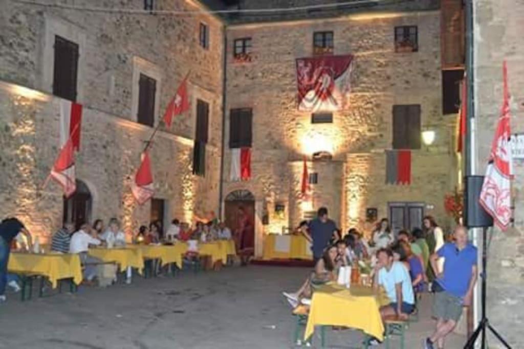 Villa Marta Contignano Екстериор снимка